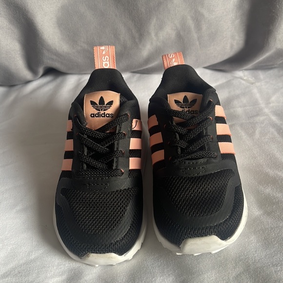 Adidas Toddler Original Smooth Runners - Picture 3 of 8